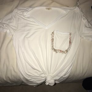 TC ELLIS white frill pocket knotted tee shirt!